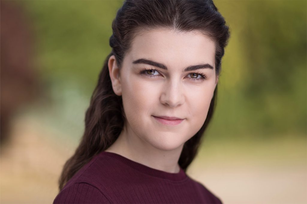 Business-actor-headshot-photographer-Lincoln-Nottingham-Leicester-Peterborough-Midlands-Sarah