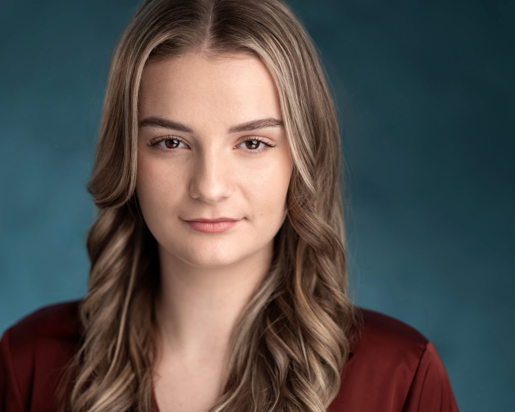 Acting-business-headshot-near-me-photographer-Coventry-Charlotte-01