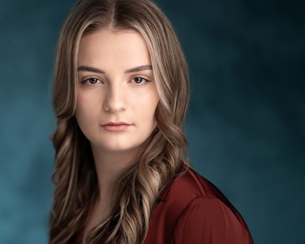 Acting-business-headshot-near-me-photographer-Coventry-Charlotte-02