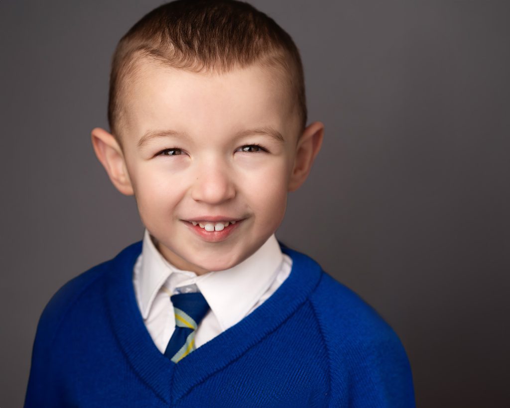 children-school-photos-with-attention-Lincoln-Peterborough-Nottingham-Leicester